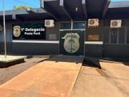 Noiva vai à delegacia após homem ameaçar colocar fogo na casa com ela dentro