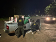 Rapaz é preso na Capital transportando 2 mil pacotes de cigarros paraguaios