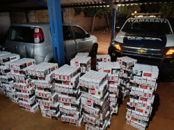 Carro é apreendido com 700 pacotes de cigarros paraguaios na fronteira