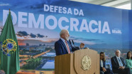 Pesquisa mostra que 50% dos brasileiros desaprovam Lula e 47% aprovam