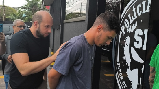 Jovem envolvido em assassinato de padre é preso por quebrar medidas cautelares