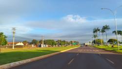 Calor de 31°C e até 16 mm de chuva marcam a quinta-feira em Dourados