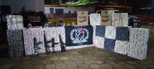 Após perseguição, polícia apreende cigarros e armamentos de airsoft na fronteira