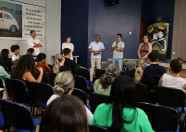 Prefeitura reúne 200 agentes educacionais para fortalecer a Educação Infantil