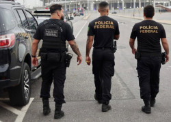 Polícia cumpre mandados em operação contra o tráfico de drogas e armas em Dourados