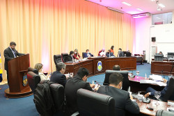 Aprovado plano que estabelece concurso público na Câmara de Dourados