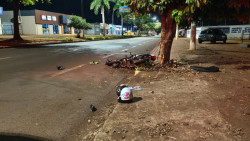 Rapaz de 27 anos perde o controle da direção, bate em árvore e morre no HV