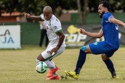Com 12 gols, Alex Choco, do Bataguassu, é o maior artilheiro do Brasil na temporada