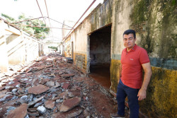 Prefeitura inicia reforma de Centro Social Rural que estava abandonado há anos em Indápolis