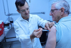 Vacinação contra Inlfuenza para grupos prioritários começa no sábado em Dourados