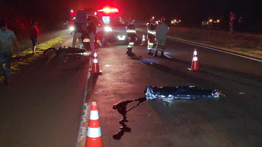 Acidente com vítima fatal em Dourados (Imagem: Adilson Domingos)