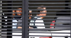 Moraes nega livre acesso de filhos de Bolsonaro à prisão domiciliar