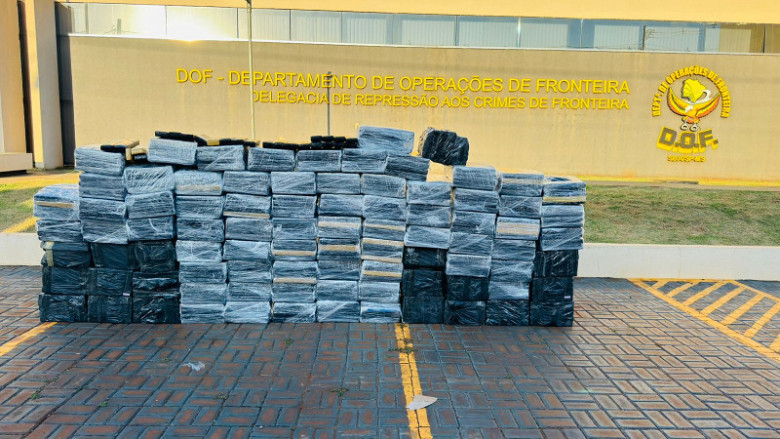 Motorista aceita receber R$ 30 mil para transportar droga e acaba preso em Vila Vargas