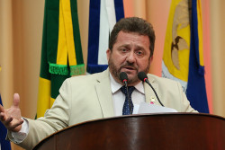 Laudir cobra informações sobre obras inacabadas do Ceim da Vila Erondina