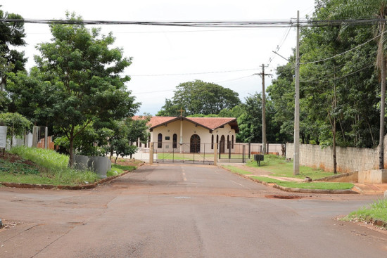 Prefeitura vai investir R$ 1, 6 milhão para acabar com alagamentos em mosteiro e fazer recapeamento