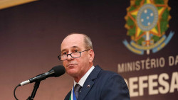 Ministro da Defesa Fernando Azevedo e Silva deixa o governo