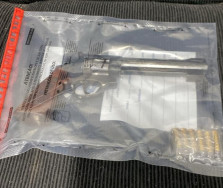 Alvo de investigação, homem de 33 anos é preso por tráfico e com arma