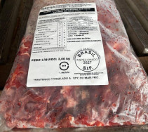 Polícia apreende carne de merenda escolar transportada em câmara fria desligada