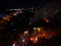 Medida protetiva não impede e homem incendeia residência da ex em Dourados