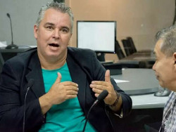 Vítima de Covid-19, Jornalista Denilson Pinto morre aos 53 anos