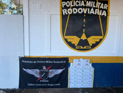 Polícia apreende medicamentos contrabandeados escondidos até em painel de carro
