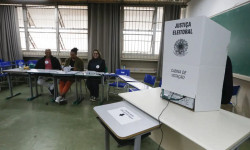 Termina nesta quarta-feira o prazo para obter ou regularizar título de eleitor