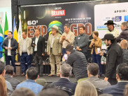 Riedel destaca força do agro e diz que MS vive ciclo de crescimento durante abertura da Expoagro