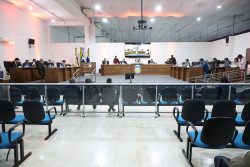 Aprovado em 1ª votação o projeto de novas regras para estacionamento rotativo em Dourados