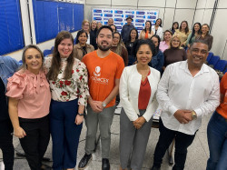 Coordenadores de creches recebem foramação sobre o Maio Laranja em Dourados