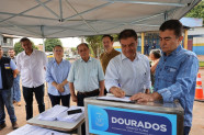 Prefeitura inicia recapeamento de 3 quilômetros nas ruas Clóvis Cerzósimo de Souza e Iguassu