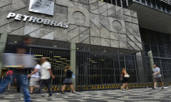 Petrobras anuncia alta de R$ 0,04 na gasolina vendida a distribuidoras