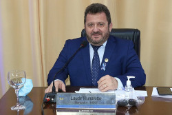 Laudir reitera pedido para implantação de rede de esgoto no Jardim Maipu