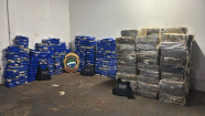 Políciaapreende 3,5 toneladas de maconha escondidas em caminhão