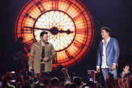 Dupla João Bosco & Vinícius encerra Festa Junina neste domingo com show repleto de sucessos