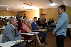 Prefeitura reforça saúde e procuradoria com posse de novos servidores concursados