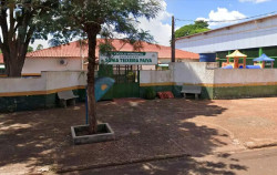Justiça manda escola receber de volta aluno autista transferido pela Secretaria de Educação