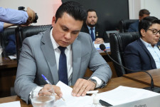 Dalton é atendido com melhorias na iluminação pública em dois residenciais