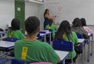 Deputados aprovam em 1ª a instalação de câmeras em escolas da Rede Estadual