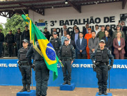 Tenente-coronel Gabriella Fernandes é primeira mulher a comandar o 3º Batalhão da PM