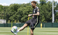 Neymar volta a treinar com a seleção a 2 dias do jogo contra o Haiti