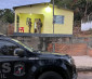 Mulher suspeita de integrar facção ligada à sequência de homicídios em MS é presa em MT