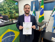Com fratura no punho e nas costelas, vereador sobrevivente de acidente com 2 mortos segue internado