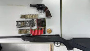 Investigado por violência doméstica é preso com arsenal e 99 munições na Capital