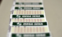 Mega-Sena acumula e prêmio principal vai para R$ 27 milhões