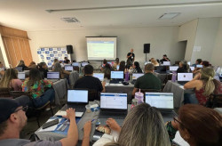 Capacitação reúne profissionais para aprimorar gestão da vacinação