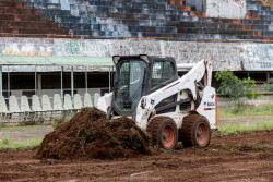 Federação inicia revitalização do gramado do Morenão e projeta retorno do estádio em 2027