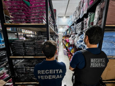 Receita Federal apreende R$ 1 milhão em mercadorias irregulares em Campo Grande