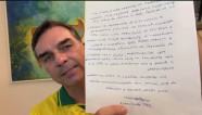 Moraes suspende visitas de Flávio a Bolsonaro na prisão domiciliar