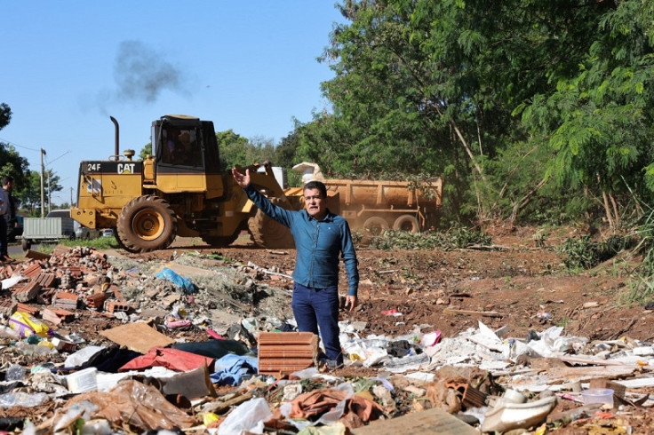 Prefeito pede conscientização para evitar descarte de lixo em áreas de preservação