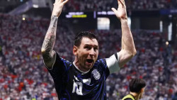 Argentina vira sobre a Inglaterra e enfrenta Espanha na final da Copa do Mundo